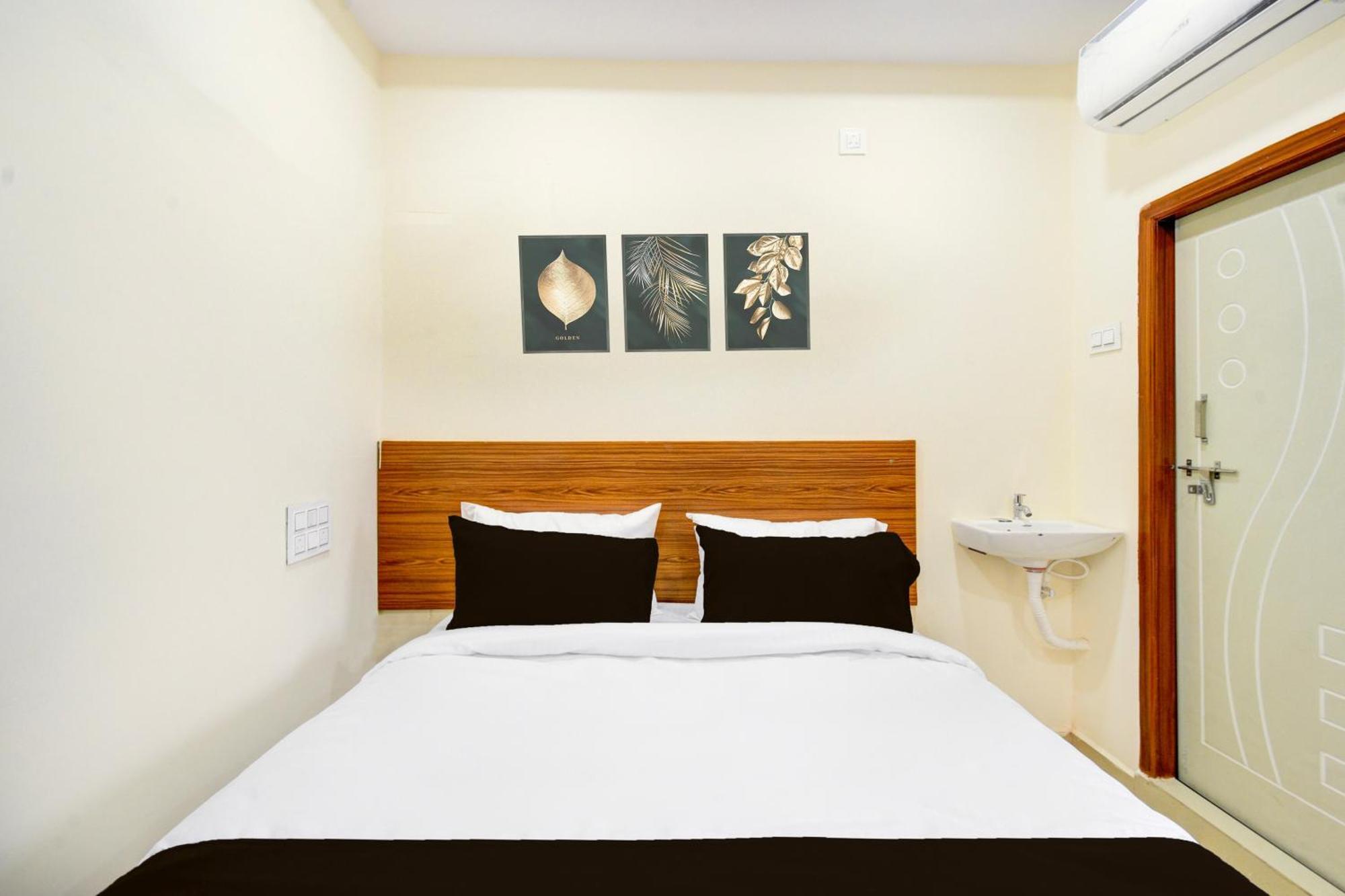 Hotel O D N Groups Sururnagar エクステリア 写真